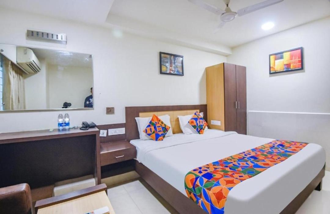 Hotel Leela Grand Inn Vijayawada Luaran gambar